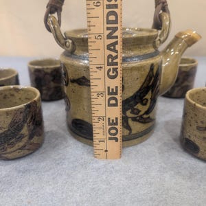 Servizio da tè vintage in ceramica dipinta a mano, teiera per 6 tazze, motivo uccelli, fiori, macchie, color beige immagine 11
