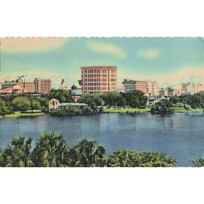 St Petersburg Florida Linen Postcard 1951 Suwannee Hotel Skyline Curteich image 1