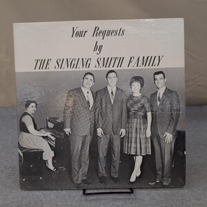 The Singing Smith Family Your Requests Vinyl-lp Prestige Productions PP66-161 VG afbeelding 1