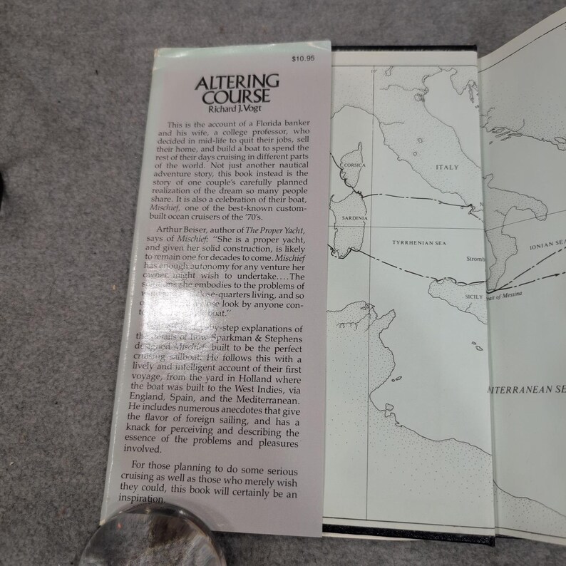 Altering Course Richard J Vogt Hardcover 1978 Sailing Memoir Mischief Sailboat image 3
