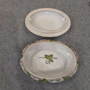 Boîte à bijoux ovale Paulux China Japon feuille d'or vert porcelaine blanche image 5