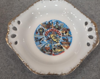 Vintage California Souvenir Dish Scalloped Gold Trim Japan Landmarks NA308