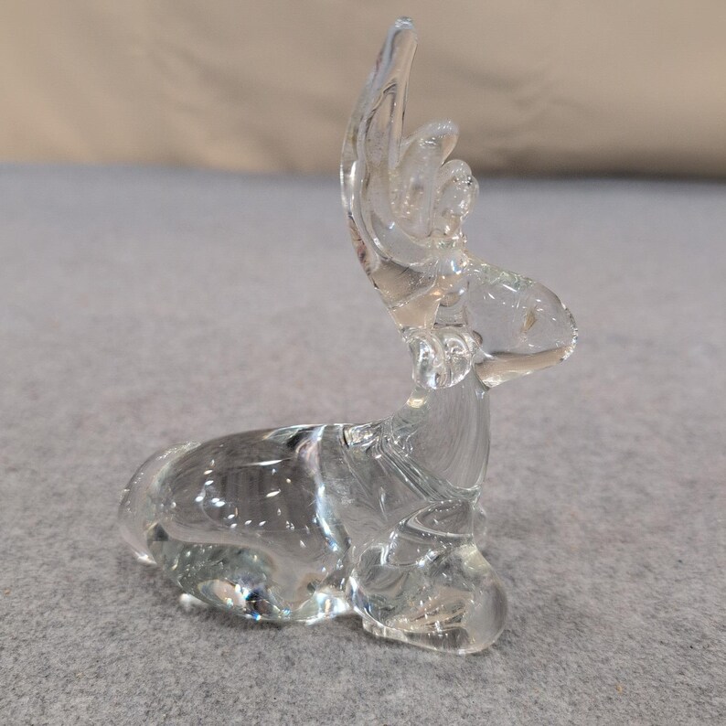 Vintage Silvestri Mouth Blown Clear Glass Reindeer Resting Figurine Decor image 3