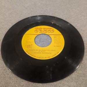 Donna McKenzie You'd Be So Easy To Love 45 RPM Vinyl NSD-109 DJ Copy 1981 image 3