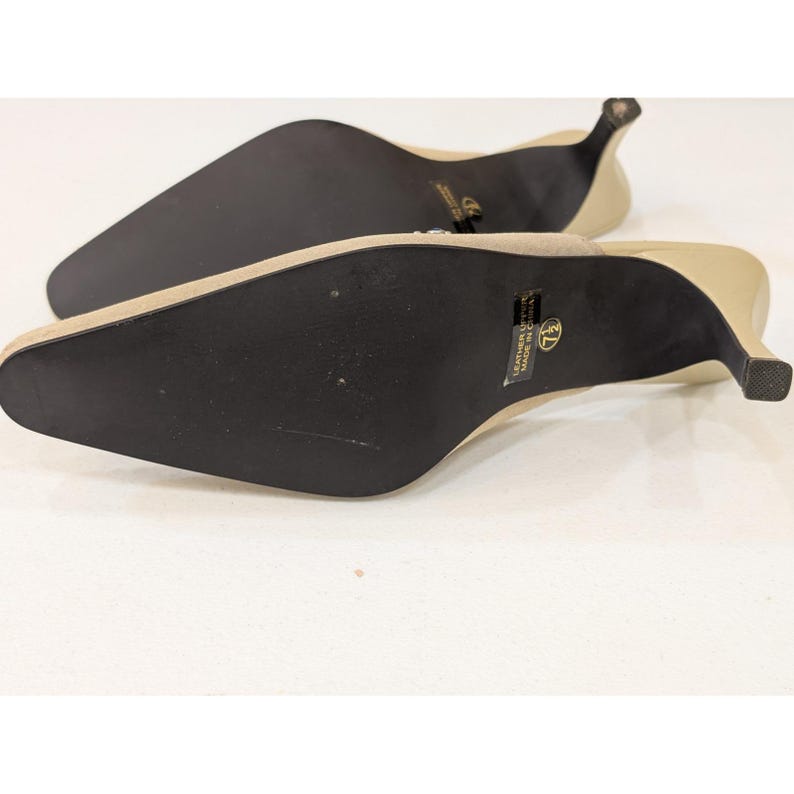 Yellow Box Jody Embellished Rhinestone Square Toe Beige Heel Mules Size 7.5 image 6