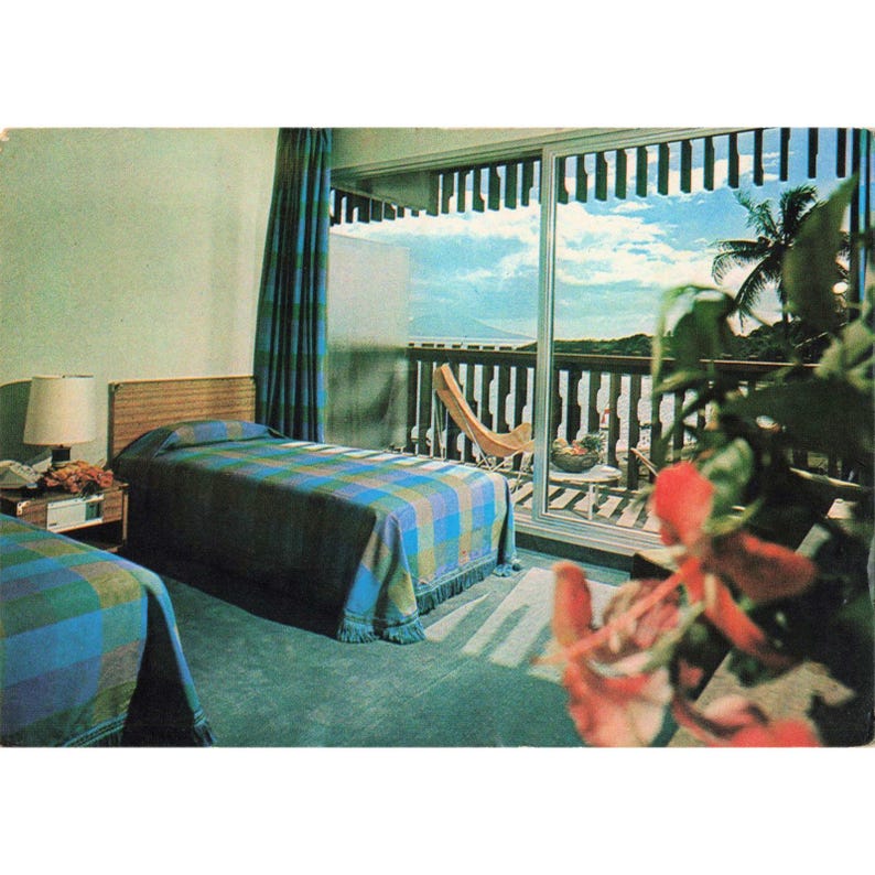 Vintage Maeva Hotel Tahiti Postcard Papeete French Polynesia Interior View VG image 1
