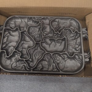 John Wright Classic Gourmet Animal Puzzlemold Cast Iron Baking Pan 73-002 USA image 5