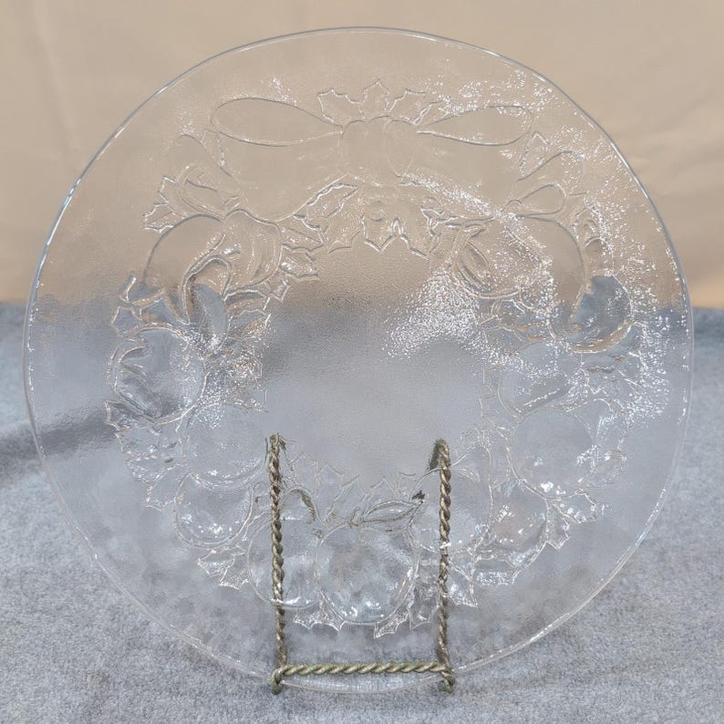 VTG Prachtige geslepen glasplaat met reliëf hulst, appels en peren kerstkrans afbeelding 1