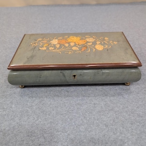 Vintage Reuge Music Box Floral Wood Inlay Green Marbled Swiss Mvmnt Jewelry Box image 1