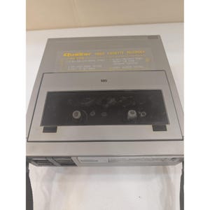 Quasar VP5430WQ ポータブル VCR ビデオ カセット レコーダー プレーヤー ビンテージ レア モデル! 画像 3