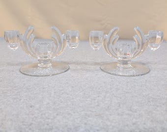 Juego de 2 candelabros antiguos de cristal transparente Heisey Crystolite, c. 1937-1957