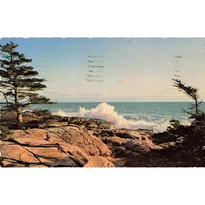 Vtg 1976 Maine The Restless Sea Rugged Coast Postcard Old Orchard Beach M1020 image 1