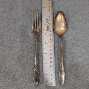 Community Plate Silverware Set 2 Spoons 1 Fork Vintage Floral Engraved Flatware image 5