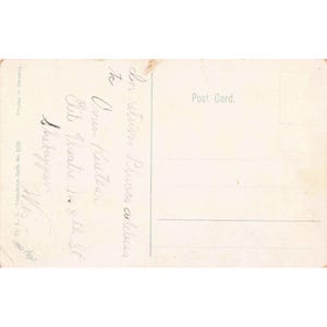 Postal antigua vintage "No te resbales" con pareja romántica y borde de hojas de roble, fabricada en Alemania. imagen 2