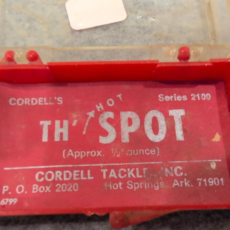 Cordells Hot Spot Series 2100 Fishing Lure Yellow Black Spots image 3