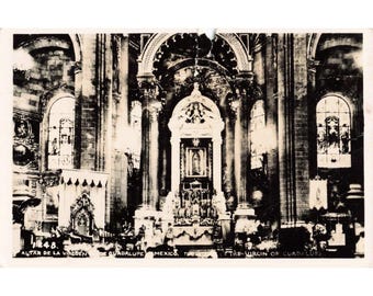 Carte postale ancienne RPPC de Mexico, autel de la Vierge de Guadalupe, timbre de 15 cents