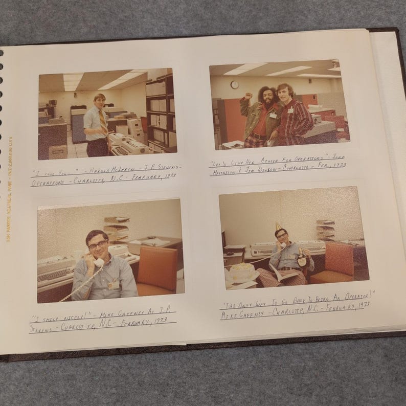Vintage album uit 1972-1973 van de familie Harrington uit Charleston, West Virginia, van kolonel Patricia Harrington van de Amerikaanse luchtmacht. afbeelding 19
