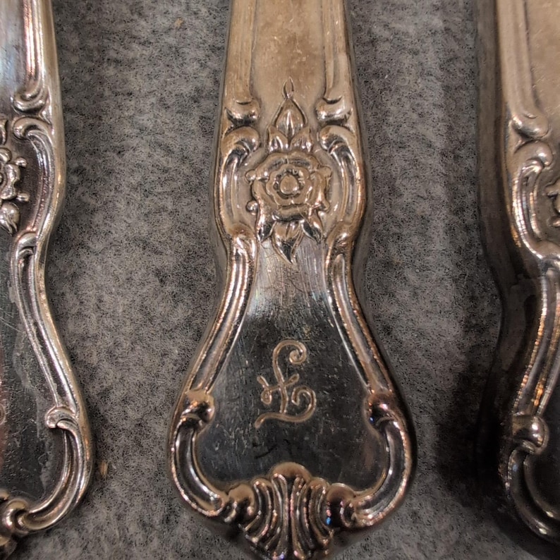 Old Company Plate Signature Rose Silverplate Flatware Set 13pc Monogrammed F image 2