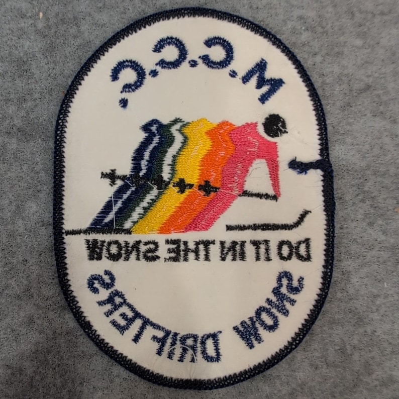 MCCC Snow Drifters Ski Patch "Do It In the Snow" Vintage Embroidered Collectible image 2