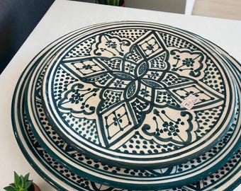 手描きのモロッコ風プレート - マルチカラーのフェズ陶器皿 - 花の