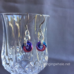 Bi Pride mobius chainmaille earrings