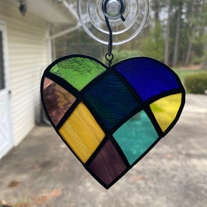 Kleines Buntglas Herz -Patchwork Herz, unkonventionell Valentinstag, Jahrestag Geschenk, Liebe, einfach weil Liebe