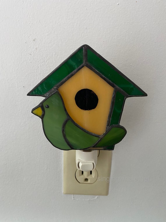 Versterken Vorige metaal Glas in lood groen vogelhuisje nachtlampje met groene vogel - Etsy Nederland