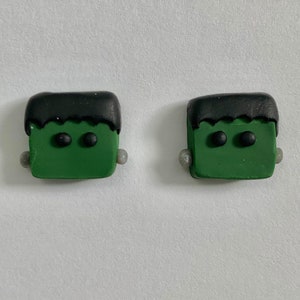 Mini Frankenstein’s Monster small Halloween earrings