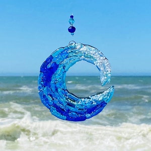 Fused Glass Ocean Wave Suncatcher, Glass Wave Art, Beach Ornament, Blue Ocean Waves Wall Hanging, Turquoise Sea Glass Art, Beach Themed Bath