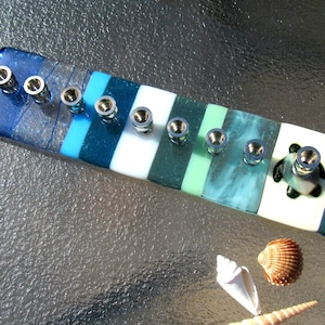Fused Glass Beach Menorah with a Sea Turtle, Green Turtle Hanukkah Menorah, Hawaii Menorah, Bat Bar Mitzvah Gift, Jewish Wedding Glass Gift