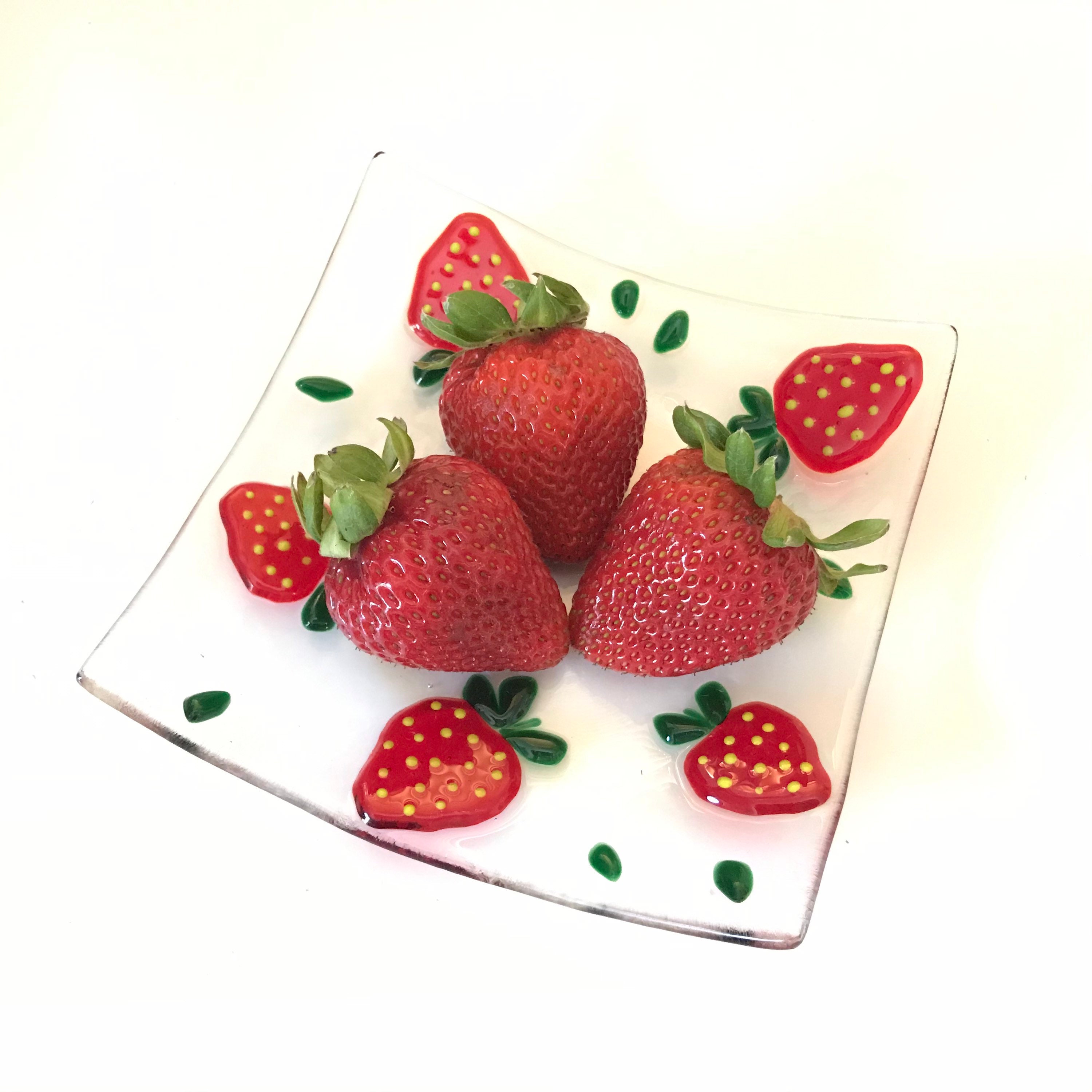 Fused Glass Strawberry Plate Red Glass Strawberries Berry Etsy Canada