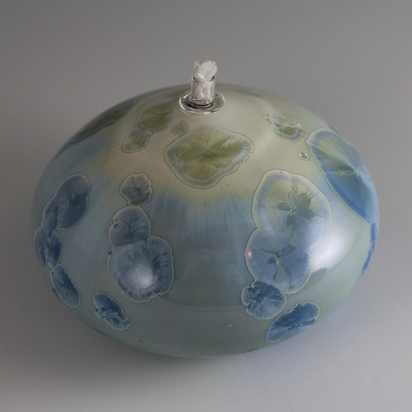 Light Blue Gradient Crystalline Glazed Oil Lamp