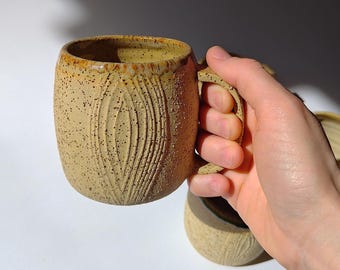 Taza de cerámica hecha a mano – taza de gres torneada – artículo de regalo de cerámica hecho a mano