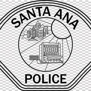 Può includere: Un set di tre tazze in ceramica con finitura opaca e macchiettata. Le tazze sono nei toni del crema, marrone chiaro e marrone scuro. Ogni tazza ha un design semplice e minimalista e un manico arrotondato.