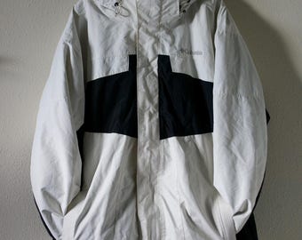 Vintage 2000’s Columbia Bugaboo Mountain Jacket