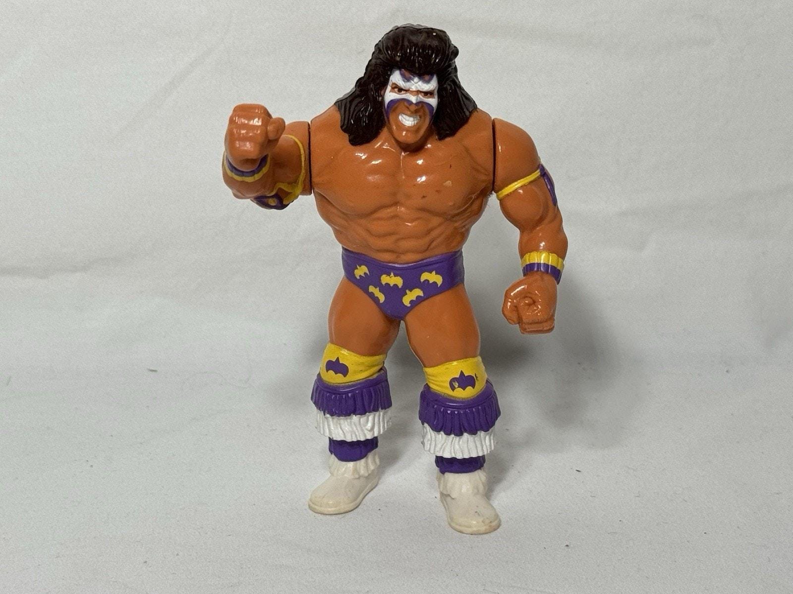 Lot De 4 Figurines WWF Ultimate Warrior 1991 – Hasbro Titan Sport (vintage)