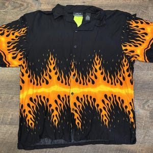 Vintage JET Strtw Y2K 2000s Orange Red Flame Fire Button Up Rave Rayon Shirt XL