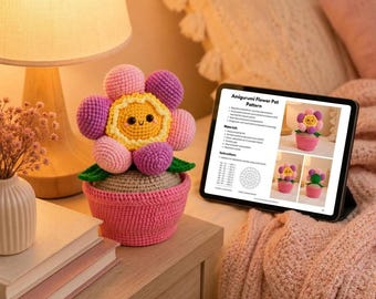 Beginner Crochet Pattern | Cute Amigurumi Flower Pot | Digital Download | Cozy Desk Decor | Easy DIY Plushie PDF