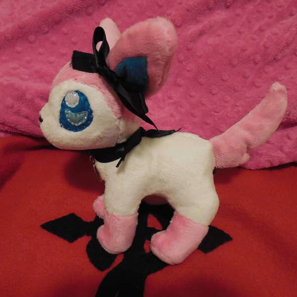 Pokemon Goth Sylveon Plush