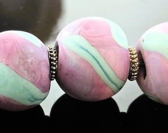 Handmade Lampwork Beads: Etched Round Beads, Set of 5