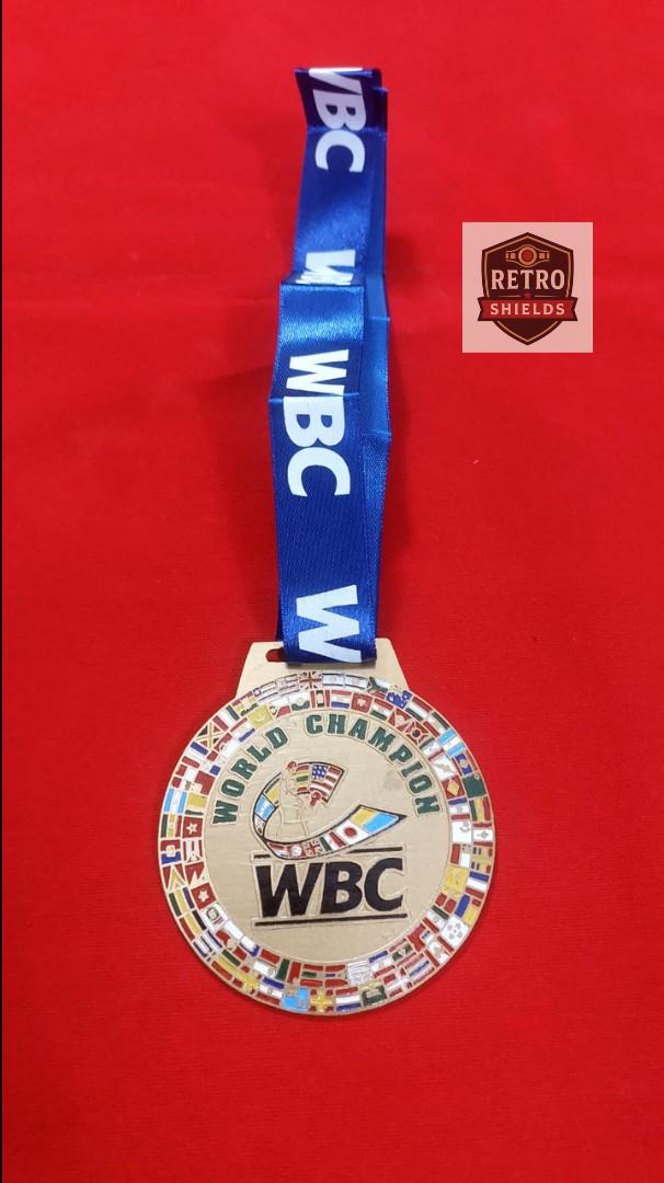 WBCチャンピオンシップレプリカメダル：ディスプレイスタンド付き