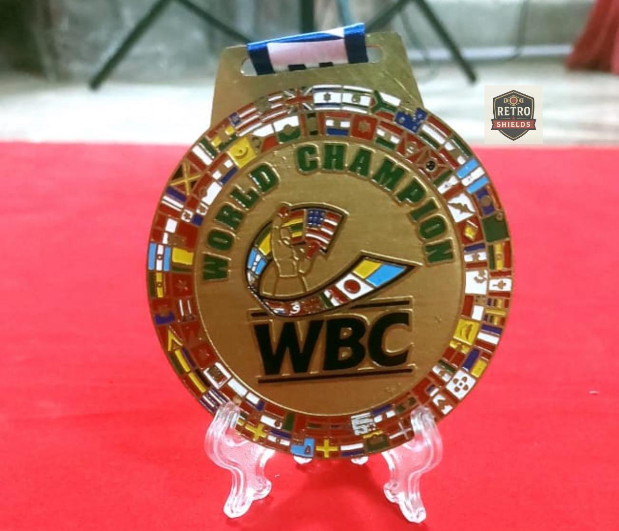 WBCチャンピオンシップレプリカメダル：ディスプレイスタンド付き