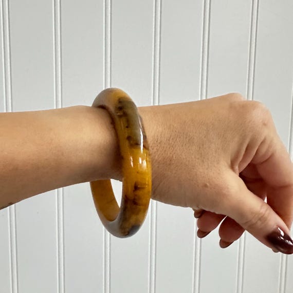 Vintage Bakelite Bangle, Fall Tones, Simichrome T… - image 11