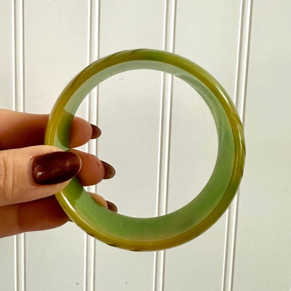 Authentic Vintage Bakelite Bangle, Simichrome Tes… - image 8