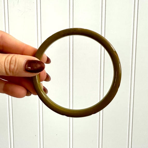 Authentic Vintage Bakelite Bangle, Simichrome Tes… - image 4