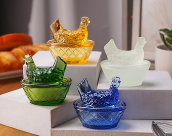 Indiana Glass Emerald Green/lime Green Hen on Nest - Chicken