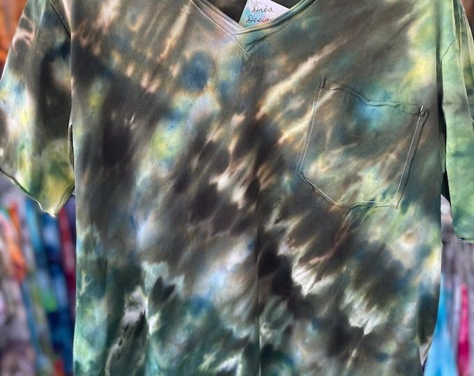 Men's Hand Dyed Ice Dyed Tie Dye V Neck Shirt