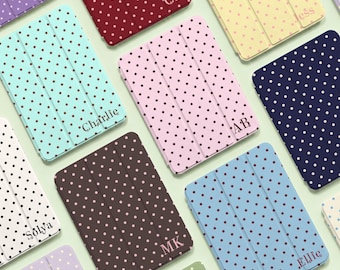 Custodia per iPad personalizzata con pois colorati e portapenna, cover con nome personalizzato per iPad Pro 2026 2025, Air 7 6, Mini 7 6 iPad 11a 10a generazione