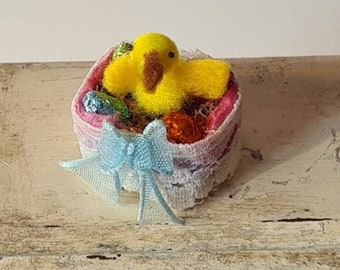 Dollhouse Easter Eggs Basket, 1/12 scale