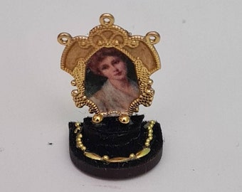 Dollhouse Miniature Jewelry,Display, 1/12 scale